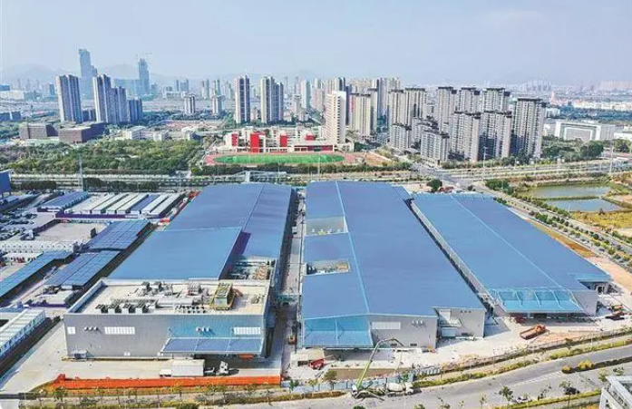 總投資5.7億！電氣硝子10.5代玻璃基板五期項目5月投產