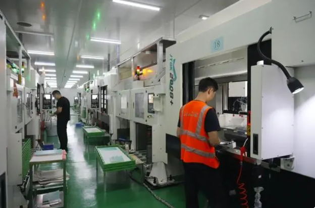 惠州惠陽新型顯示產業集群錨定1400億元產值目標