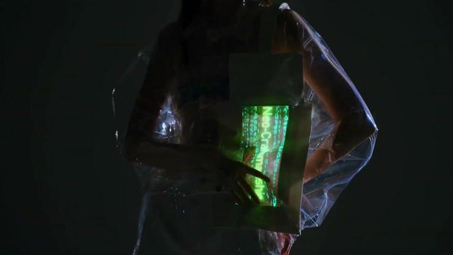 LG 展示可拉伸 Micro LED 屏幕：12 變 14 英寸，可拉伸 20%