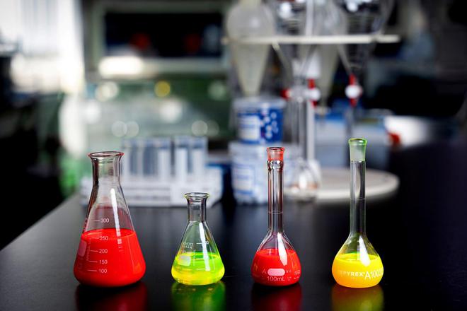 三星顯示開發 QD-OLED 量子點墨水再生技術，可回收 80% 浪費墨水