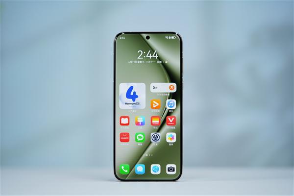 華為Pura 80瘋狂堆料！超大杯搭載雙層OLED：屏幕參數(shù)超越Mate 70 RS