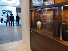 OLED屏幕變透明玻璃?松下展示&ldquo;看不見的&rdquo;電視