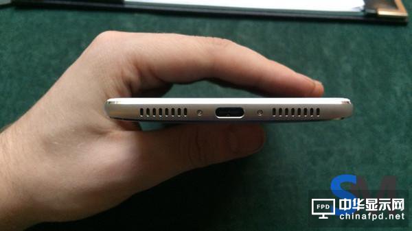 華為Mate 9全方位曝光：徠卡雙攝，卻沒有雙曲面屏