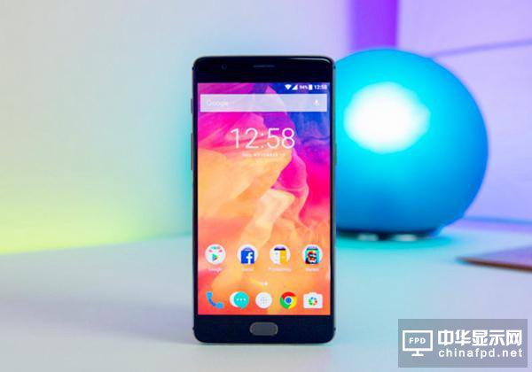 滿血驍龍821加持:一加3T詳細(xì)視頻評(píng)測(cè)