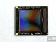 高達2940ppi：Kopin展示讓VR更銳利更纖薄的微型OLED屏幕