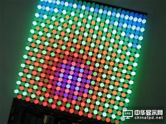 AMOLED屏成手機產業新寵 前三已被金立OV占據