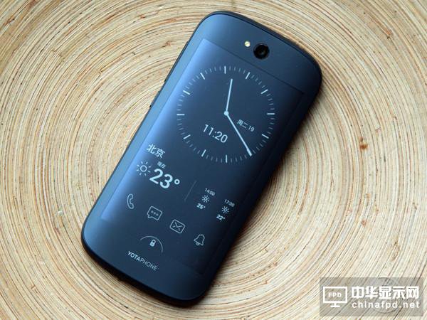 可折疊屏幕之前，手機(jī)屏幕一路經(jīng)歷了這些創(chuàng)新！