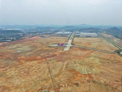 富士康610億顯示器項目動工 京東方地位難保？