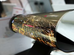 大陸面板廠商狂買設備 OLED面板明年恐供給過剩