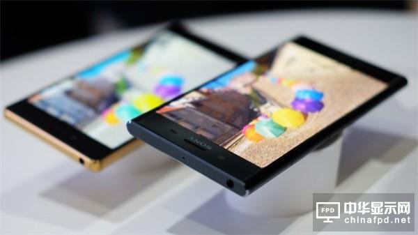 索尼XZ Premium外媒評測匯總 4K屏給電池帶來負擔