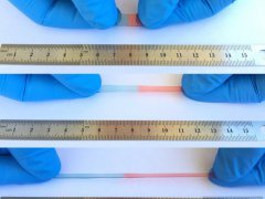 這個材料酷！能夠自我修復智能手機屏幕劃痕