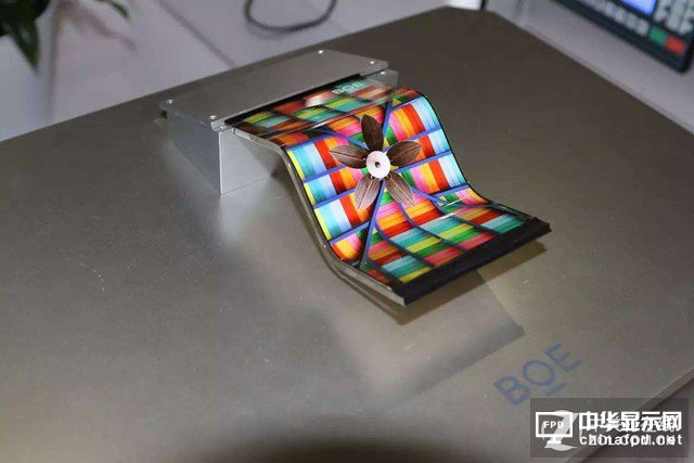 蘋果吃下京東方產能國產機還要等幾年? 