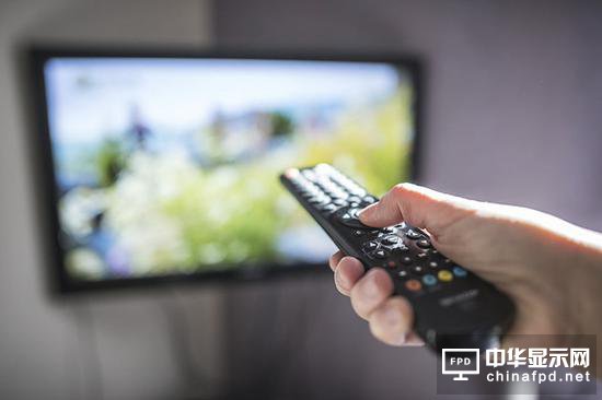 既生瑜何生亮 電視和顯示器誰重要一點？