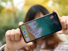 國產廠商抱團發(fā)展AMOLED屏 挑戰(zhàn)三星老大地位